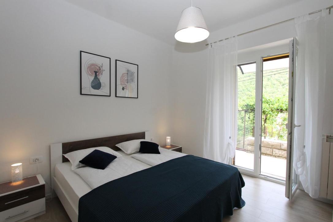 Raša L Apartment מראה חיצוני תמונה